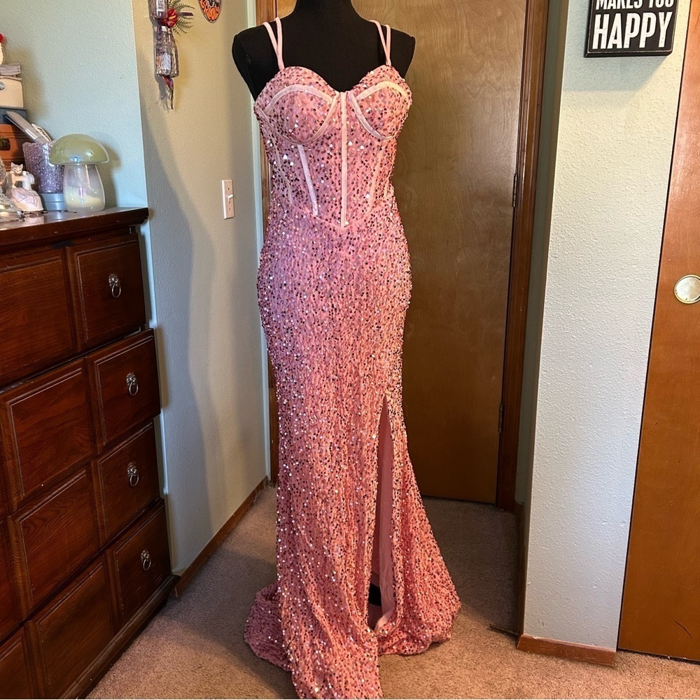 NWOT pink fuzzy w/ sequins spaghetti strap corset prom dress size 2 front slit